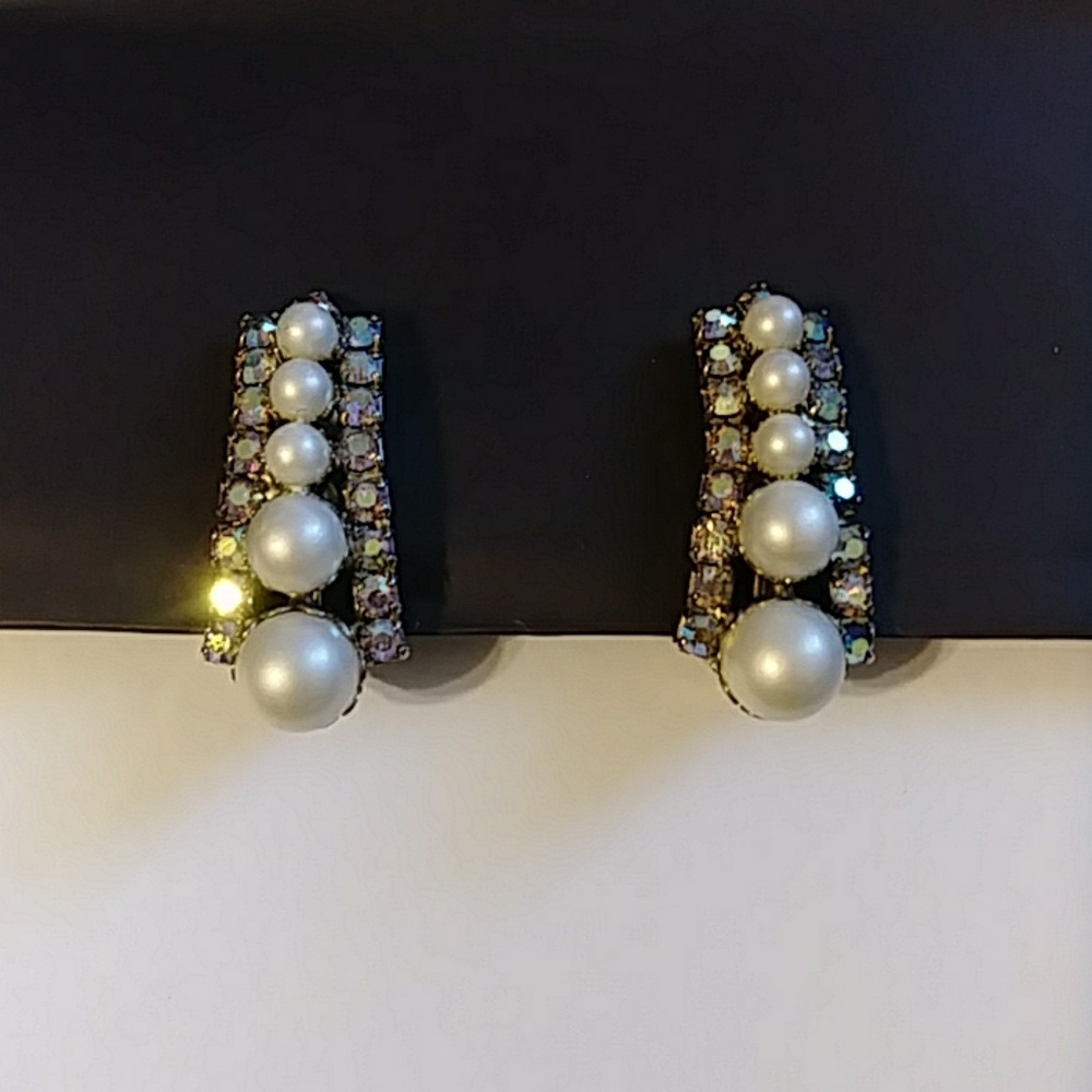 Vintage faux pearl and rhinestone earrings